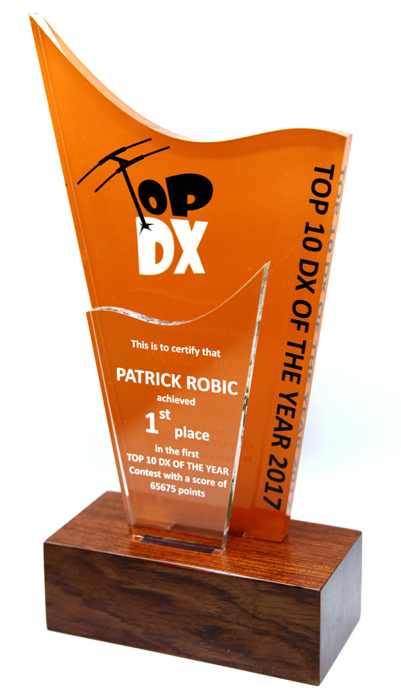 Top 10 DX of the Year 2017 trophy